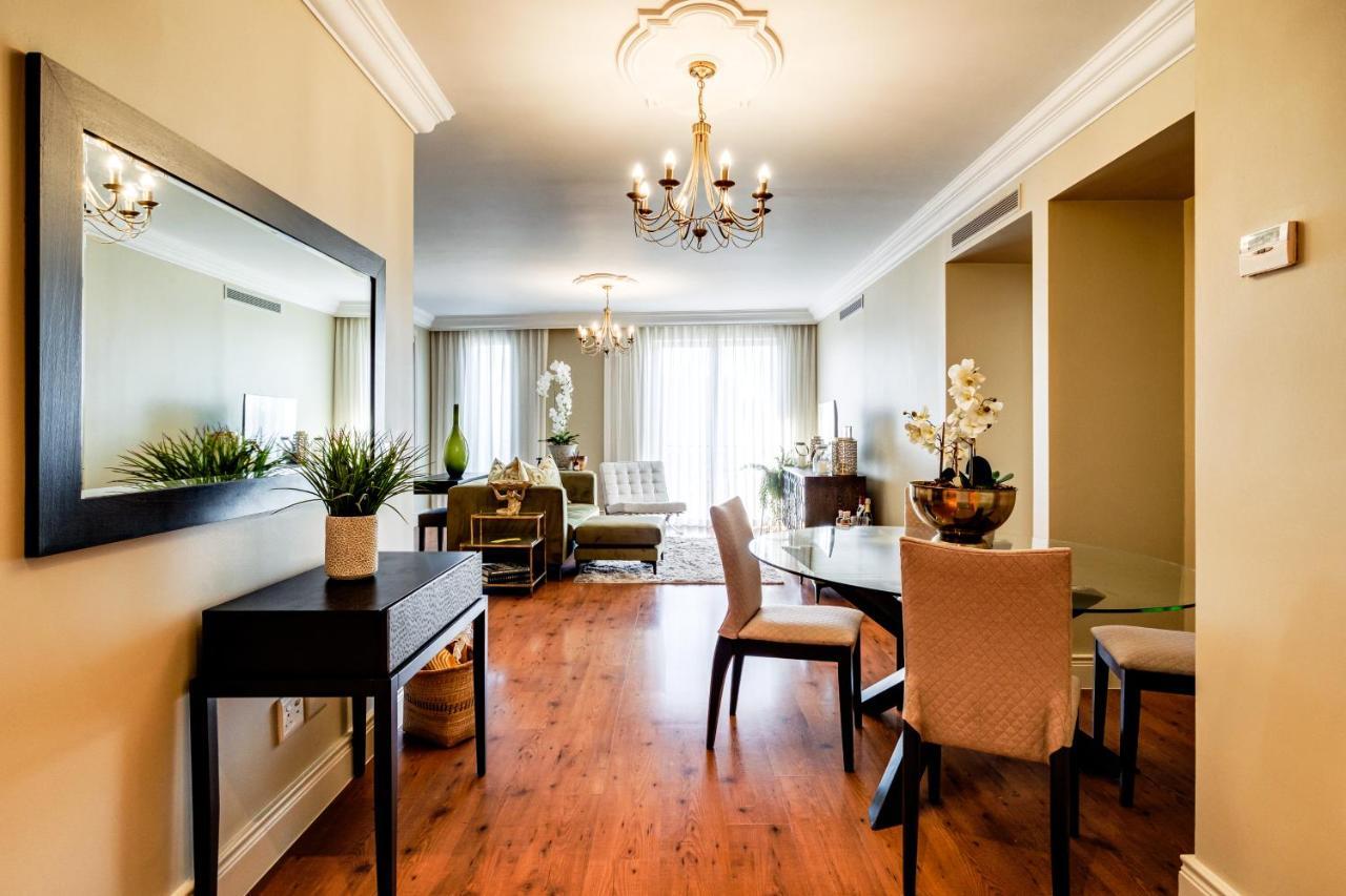 Cape Royale Apartment *